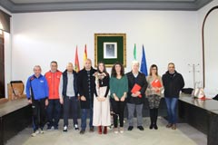 El Ayuntamiento y los Centros Educativos firman el Deporte en la Escuela