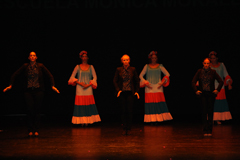 El XVI Festival de baile llena de msica, ritmo y color el Teatro Cervantes