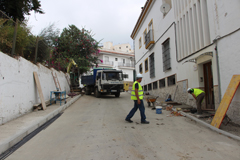 Comienzan las obras de acerado en el Camino Nuevo