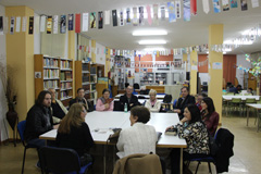 Encuentro literario con Rosa Romojaro en la Biblioteca Municipal