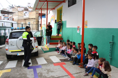 La Polica Local de lora imparte clases de Educacin Vial 