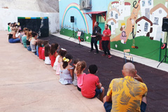 El colegio Arco Iris se inunda de Magia