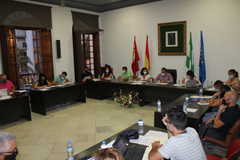 lora entrega el Escudo de Oro a la Archicofrada Nazareno de las Torres